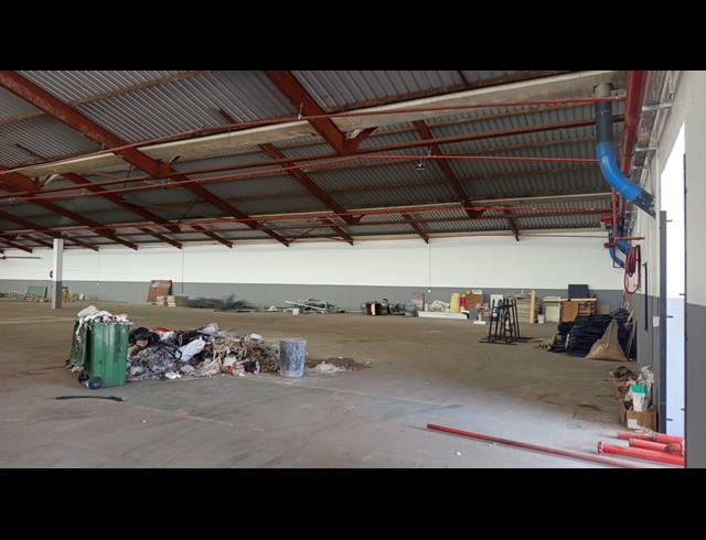 2,000M² WAREHOUSE TO LET IN MAITLAND